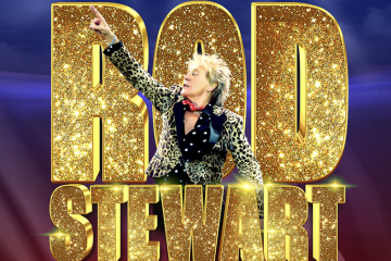 Rod Stewart performs in leopard jacket