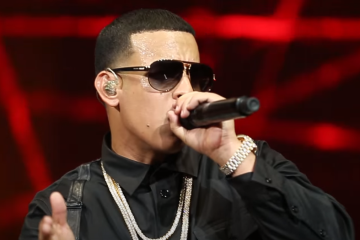 Daddy Yankee performing with microphone