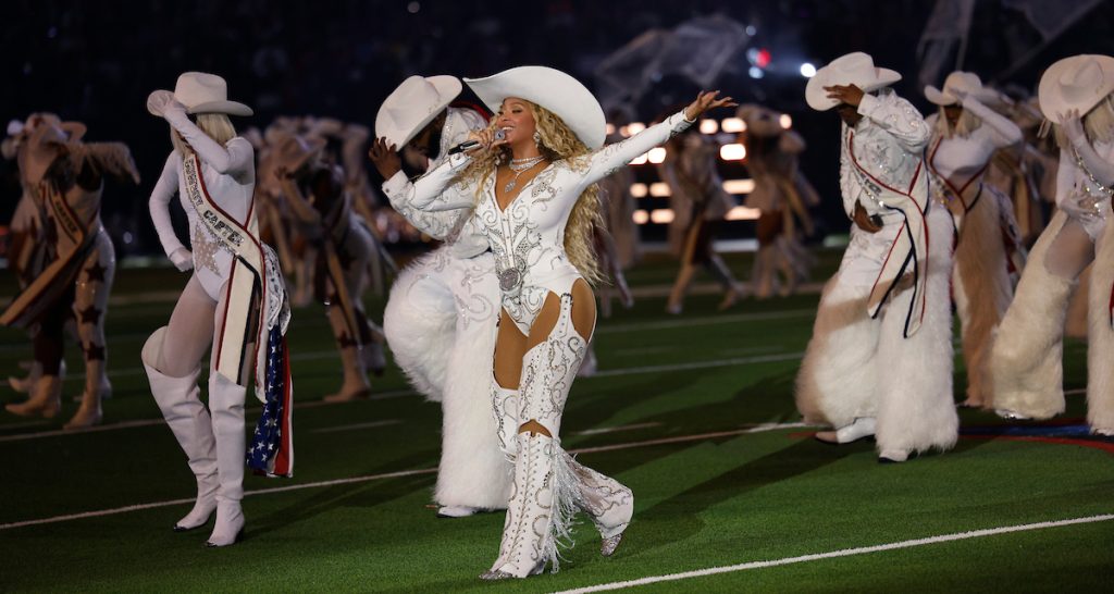 Beyoncé performing at Super Bowl