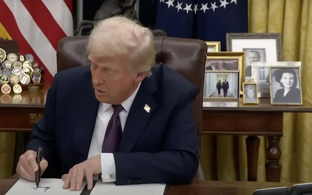 Trump signing TikTok document